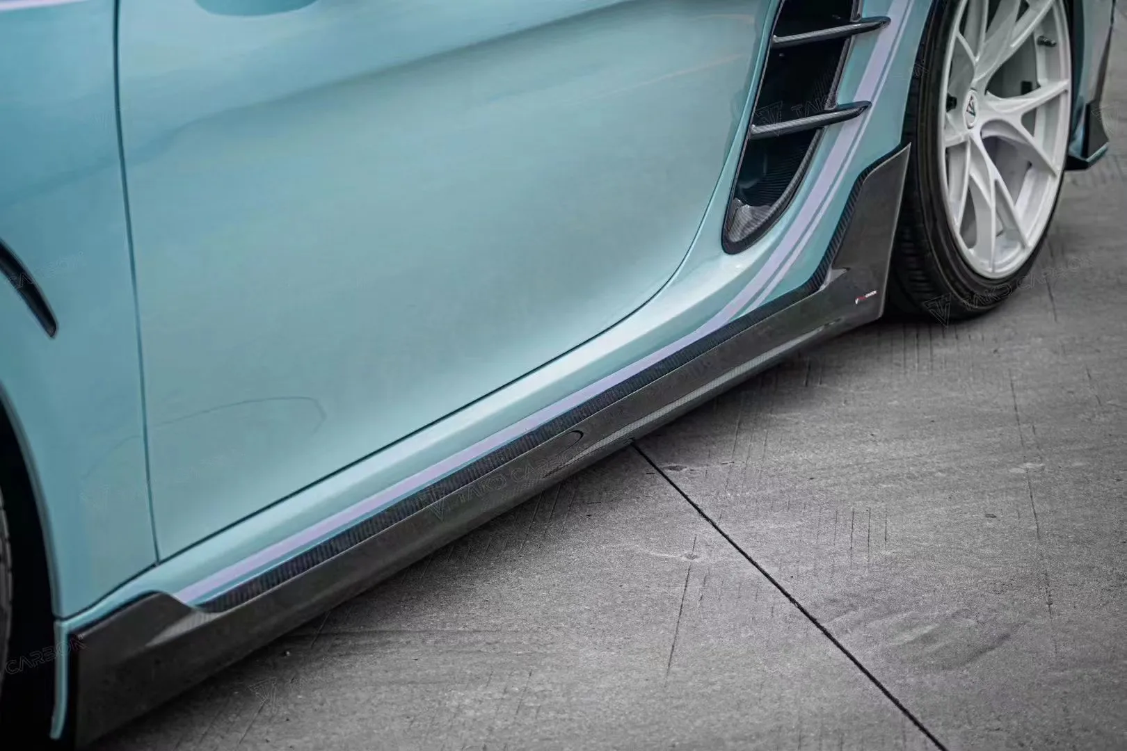 для Porsche 718 Carbon fiber body kit 718 Модернизированный карбоновый спойлер переднего и заднего бамперов в стиле TAKD, боковые юбки . ' - ' . 3