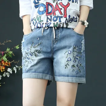 Женские летние джинсовые шорты с национальной вышивкой 